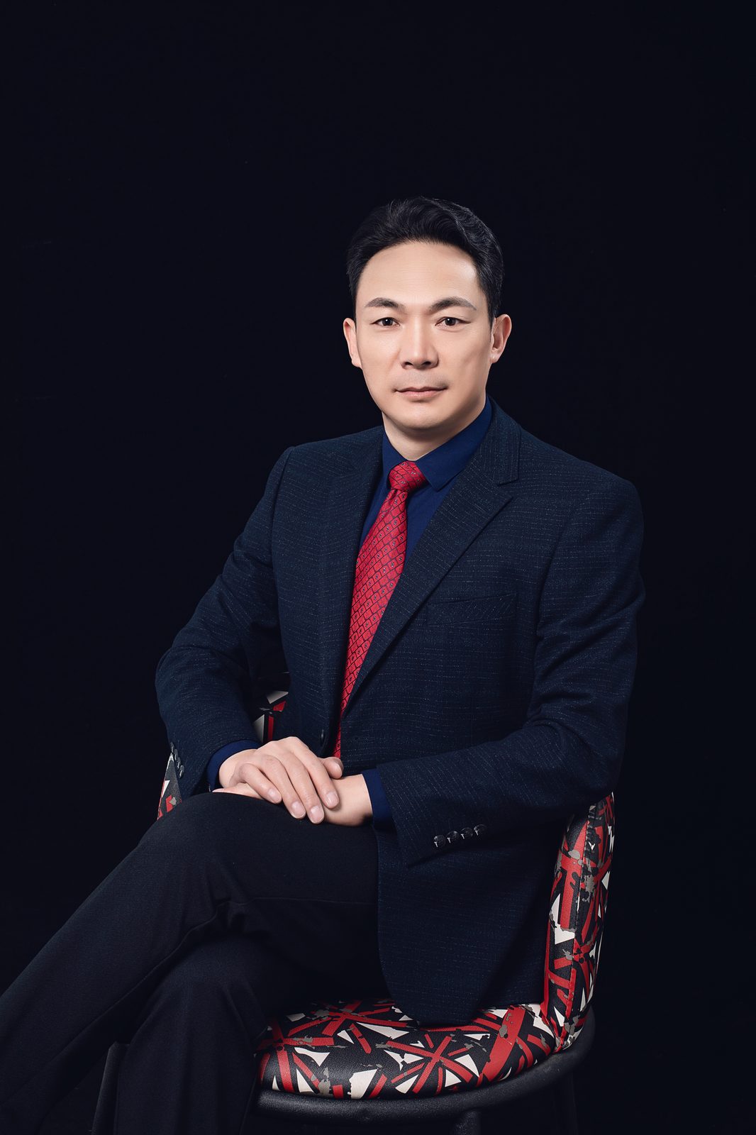 彭荣刚律师