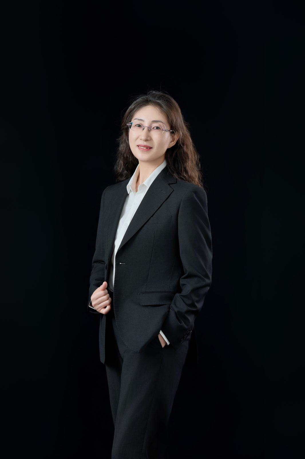王嵘律师